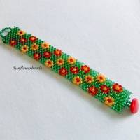 Armband aus Glasperlen, handgefädelt aus Farfalle Perlen, mit Blütenmuster, grün, orange, gelb Bild 3