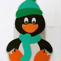 Pinguin-Geschenkbox, Weihnachtsgeschenk, Geschenkverpackung, Mitbringsel, Handarbeit aus Wellpappe Bild 3