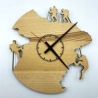 Wanduhr Gipfelstürmer  - Uhr aus Holz Bild 1