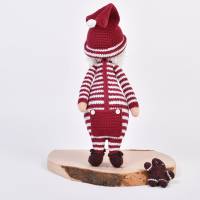 Handgefertigte gehäkelte Puppe "SANTA" aus Baumwoll, Amigurumi Weihnachtsmann, geeignet auch als Deko Bild 3