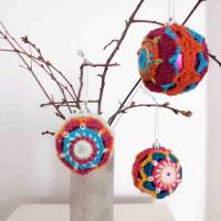 Boho-Hippie-Weihnachtskugeln * gehäkelte Deko Kugeln* Crochet Christmas Balls * Geschenk UNIKAT SET #2 Bild 3