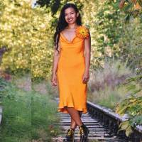 Seidensatin Kleid, Bias cut, Kleid mit Wasserfallausschnitt, Satin Kleid, Seidenkleid Orange, handgefärbt mit Pflanzen Bild 1