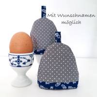 2-er Set Eierwärmer mit Namen, Eierhütchen, Eiermütze, handgefertigt, personalisierbar, Baumwolle, grau / blau Blumen Bild 1