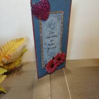 Geburtstagskarte für eine Frau in blau und pink mit einer Blume Bild 1