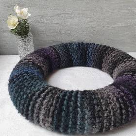 Strickkranz 31 cm – Vielseitiger Wandkranz, Türkranz & Tischdeko zum Selberdekorieren