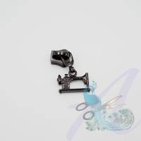 Bügelschieber / Zipper "Nähmaschine" für Endlos-Reißverschluß breit in gunmetal / nickel schwarz Bild 1