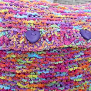 Kissenbezug Kissenhülle handgestrickt kuschelig weich in Regenbogen-Farben und lila ca. 38 x 38 cm passend für Kissen 40 Bild 5