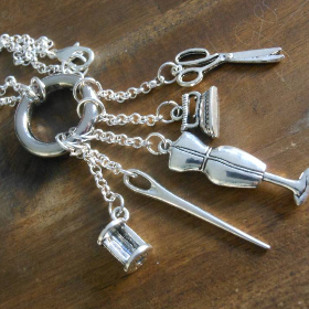 Wechselkette zum Thema * Nähen* Schneiderei Bettelkette versilbert 