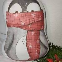 XXL Weihnacht Kuschel Kissen als Pinguin oder Eisbär, Puppen Kissen, Formkissen,  Dekokissen, mit umweltfreundlichen Bi Bild 8