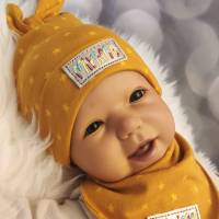 Coole Babymütze mit passenden Halstuch Bild 1