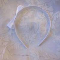 Festlicher Haarreif in Weiß mit romantischer Satinschleife "Céline" Bild 2