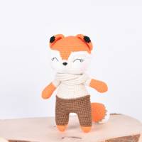 Handgefertigte gehäkelte Puppe Fuchs "BERT" aus Baumwolle Bild 1