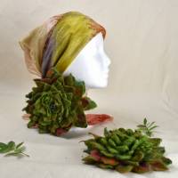 Sukkulenten, Echeverien aus Wolle mit Natursteinperlen, große Blumenbrosche, Haarspange, Haarschmuck, nass gefiltzt Bild 1