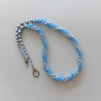 Halskette, Häkelkette türkis blau silber, Länge 72 cm, Halskette aus Perlen gehäkelt, Knebelverschluss, Häkelschmuck Bild 1