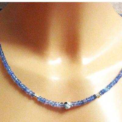Tansanit & Silber 925 Edelsteinkette – Handgemachtes Geschenk, Eleganz & Luxus