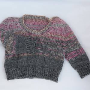 Babypullover Wollpullover warm Gr. 62 rosa-grau handgestrickt Unikat Bild 1