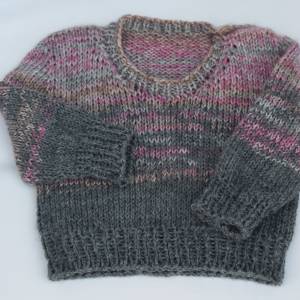Babypullover Wollpullover warm Gr. 62 rosa-grau handgestrickt Unikat Bild 2