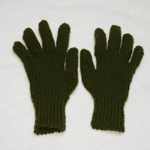 Kinder Fingerhandschuhe 9-12 Jahre handgestrickt moosgrün Bild 1