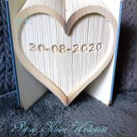 Herz mit Datum - Hochzeit, Liebe, Geschenk - Gefaltetes Buch Bild 1