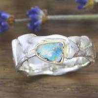 Auffälliger Ring aus Silber mit Opal in Goldfassung Bild 1