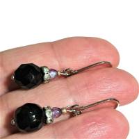 Ohrringe facettierte schwarze Kugeln 10 Millimeter Glas handgemacht an Schmuckmetall silberfarben Bild 2
