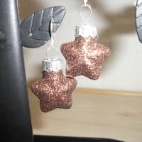 Weihnachtskugel-Ohrringe, Christbaumkugeln, Weihnachtskugeln, Ohrringe Sterne braun glitzer Bild 1