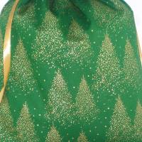 Geschenkbeutel im 3er-Pack mit goldenen Tannen auf grün | Geschenkverpackung aus Stoff | Weihnachtssäckchen Bild 7