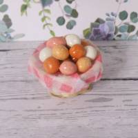 Miniatur Backzutaten - Eier im Korb  für die Küche - zur Dekoration oder zum Basteln Bild 1