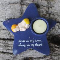 Sternförmiger Kerzenhalter mit Baby für deine Gedenkecke, handbemalt Bild 2