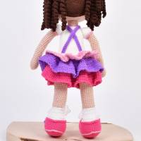 Amigurumi handgefertigte und gehäkelte Puppe JULE, Geschenk für Mädchen zu Ostern, Handmade Bild 3