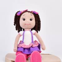 Amigurumi handgefertigte und gehäkelte Puppe JULE, Geschenk für Mädchen zu Ostern, Handmade Bild 4