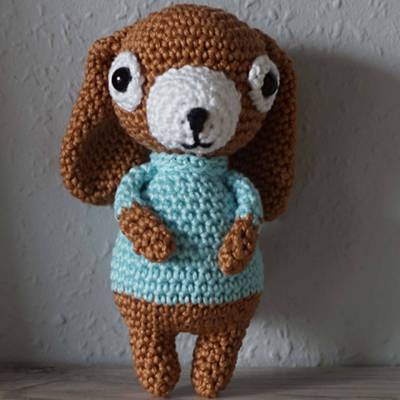Häkelanleitung für den Amigurumi Hasen August