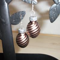 Weihnachtskugel-Ohrringe, Christbaumkugeln, Weihnachtskugeln, Ohrringe Ornament braun matt Bild 1
