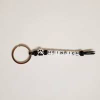 Schlüsselanhänger mit Pfote und Name oder Wunschtext, aus Paracord Bild 1