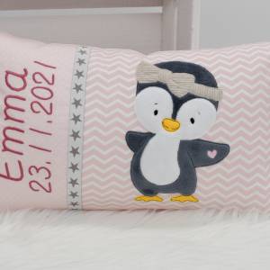 Namenskissen Stickdatei Pinguin, personalisiertes Kissen Mädchen mit Name, Geburtskissen, Kuschelkissen, Rosa, Geschenk Bild 2