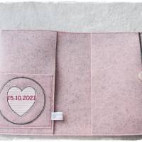 U-Hefthülle aus rosafarbenen Wollfilz mit Doodlestickerei Bärenliebe, personalisierbar Bild 7