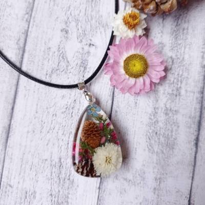 Anhänger echte Blumen Zapfen Tropfen bunt