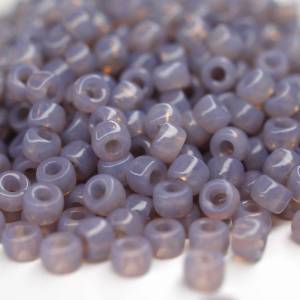 10g Czech Seed Beads Matubo, 8/0 Opal Violet Bild 1