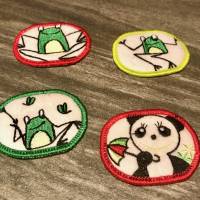 4 Patches zum Aufbügeln oder Aufnähen - Stickapplikationen Frosch + Panda Bild 1