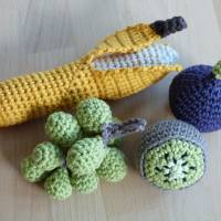 gehäkelte Früchte für Kaufladen und Kinderküche, 4 Teile, Biobaumwolle, Handarbeit Bild 3