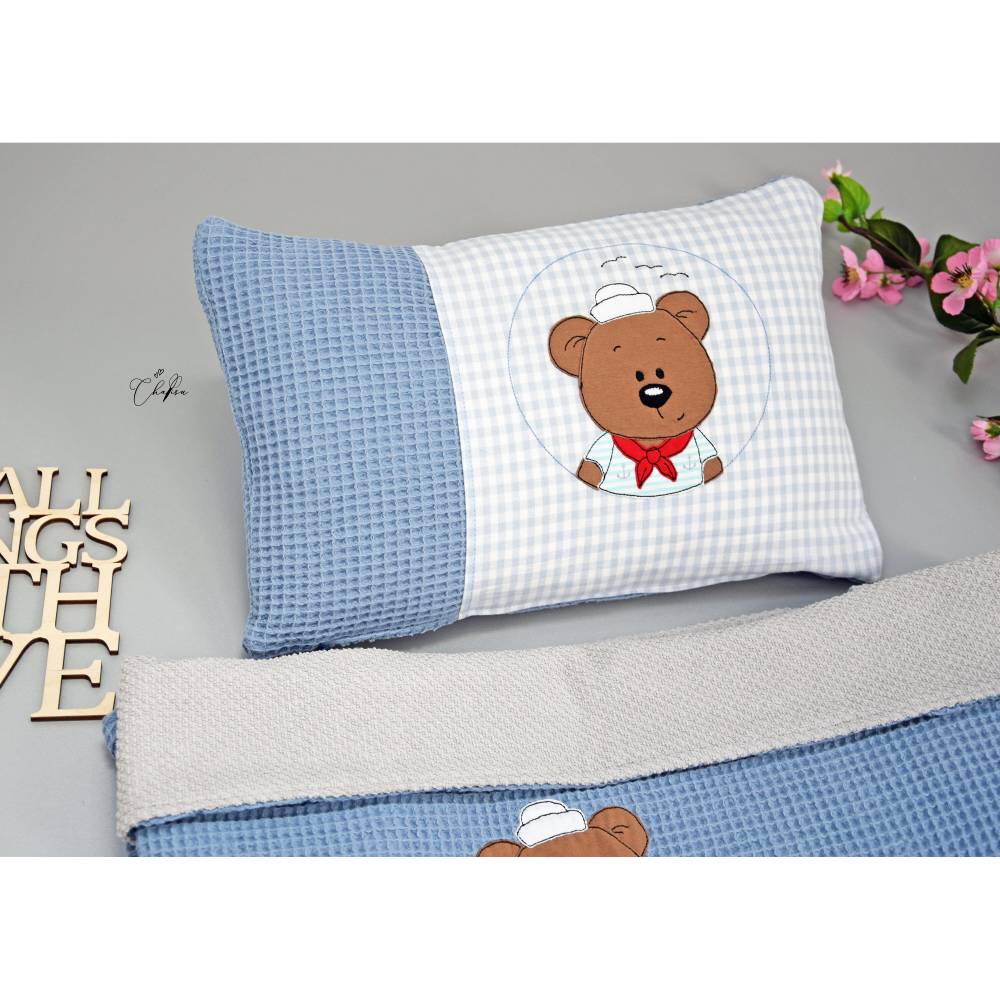 Kissen mit Namen Geschenk Kuschelkissen Baumwolle blau pink Teddybär 