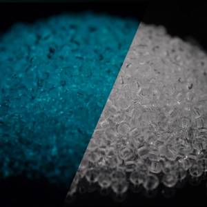 Toho Seed Beads 11/0 Glow In The Dark - Crystal/Glow Blue Bild 1