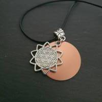 Blume des Lebens Collier Kette zum Gravieren / Ornament Lebensblume Halskette /Geschenkidee Bild 1