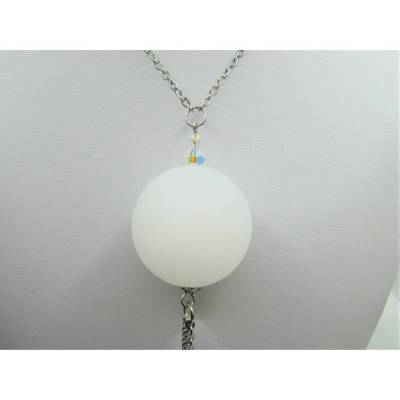Lange Kette mit großer Polarisperlen Weiß