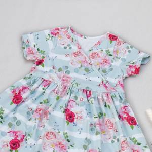 Sommerkleid Blumen Gr. 104, Kleid kurzärmelig, Sommerkleidung für Mädchen, Geschenk zum Geburtstag, Strandoutfit, Jersey Bild 2