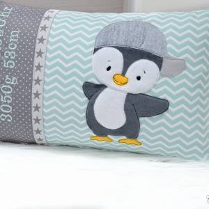 Namenskissen Stickdatei Pinguin, personalisiertes Kissen mit Name, Geburtskissen, Kuschelkissen, Junge Mädchen, Geschenk Bild 3