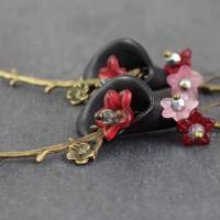 Blütenohrringe, Kirschblüten, schwarz, rosa und rot, Ohrringe floral Bild 1