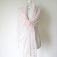 Hauchzarter Brautschal in weiß-rosa, Mohair-Stola für die Hochzeit, sommerliches Lace-Tuch, dünnes Umschlagtuch Bild 2
