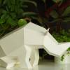Sitzendes Nashorn Papierskulptur DIY Bausatz Bastelbogen Farbauswahl Paperwolf Rhinoskulptur Papiertier Falttier Polygon Look Geometrisch Bild 2