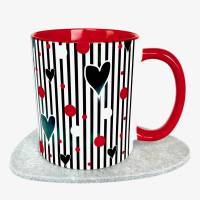Tasse mit Herzen, Geschenk für Freundin Freund, Kaffee-Becher rot schwarz Bild 1